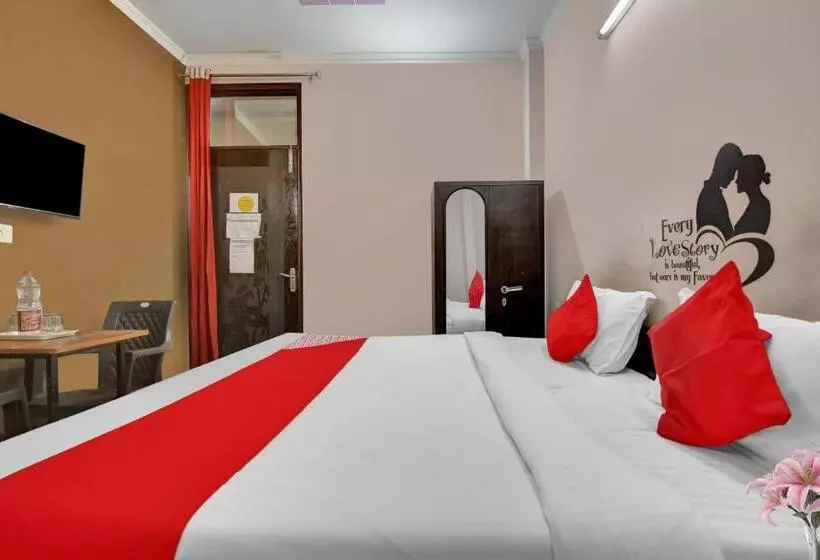 هتل Oyo Flagship 80762  Mandal Residency