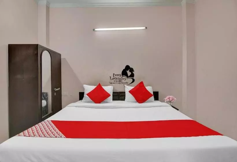 هتل Oyo Flagship 80762  Mandal Residency