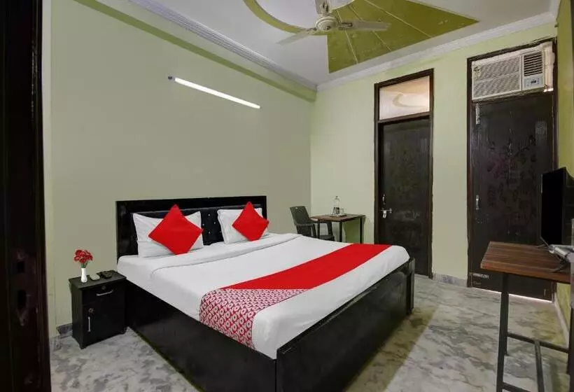 هتل Oyo Flagship 80762  Mandal Residency