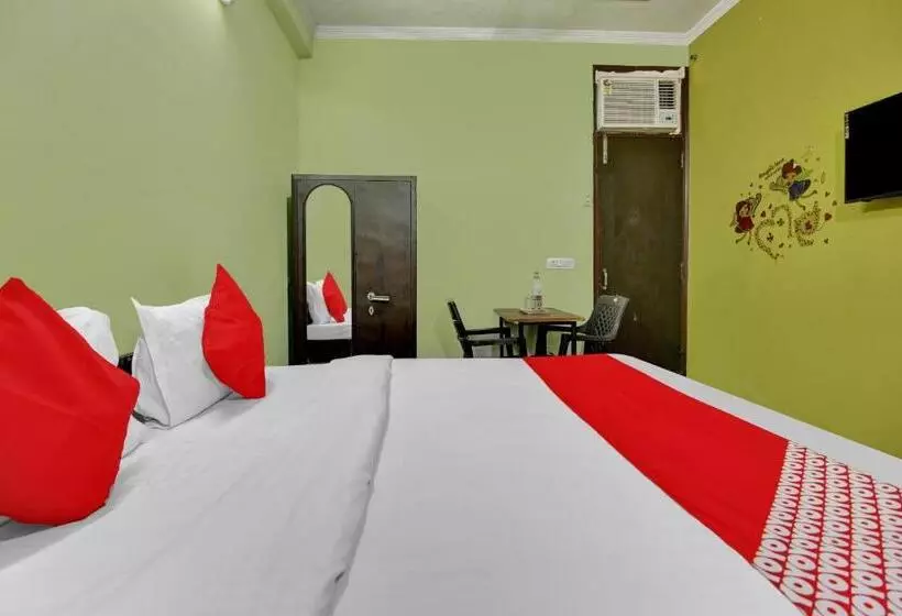 هتل Oyo Flagship 80762  Mandal Residency