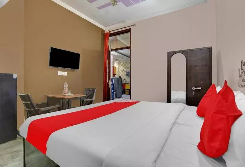 هتل Oyo Flagship 80762  Mandal Residency
