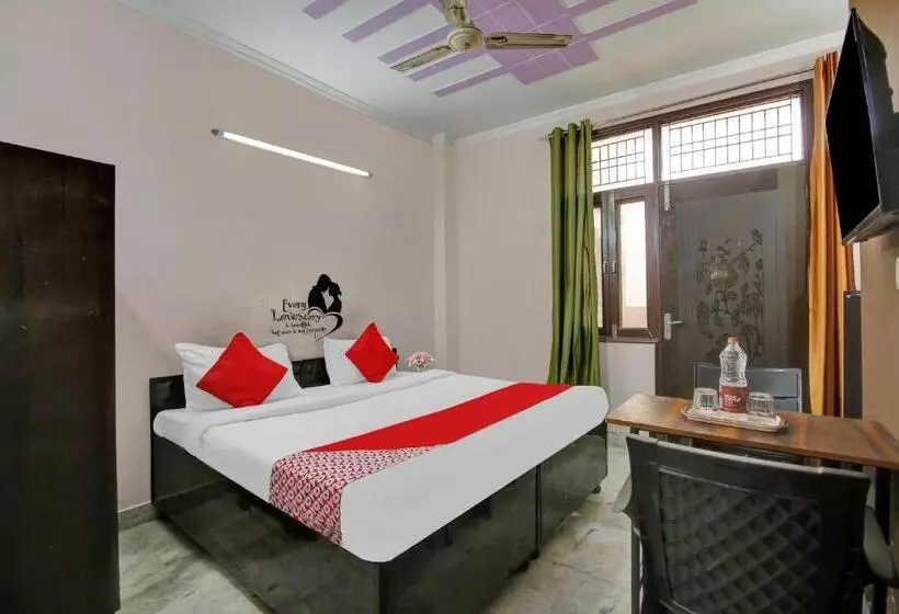 هتل Oyo Flagship 80762  Mandal Residency
