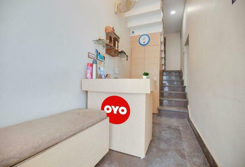 ホテル O Dhruva Residency