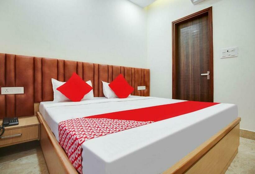 ホテル O Dhruva Residency