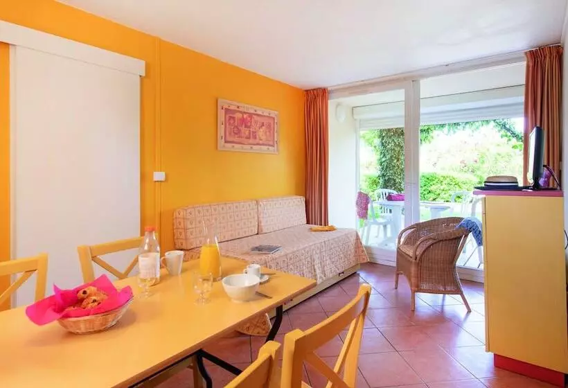 ホテル Sowell Résidences Les Sablons