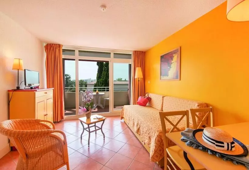 ホテル Sowell Résidences Les Sablons