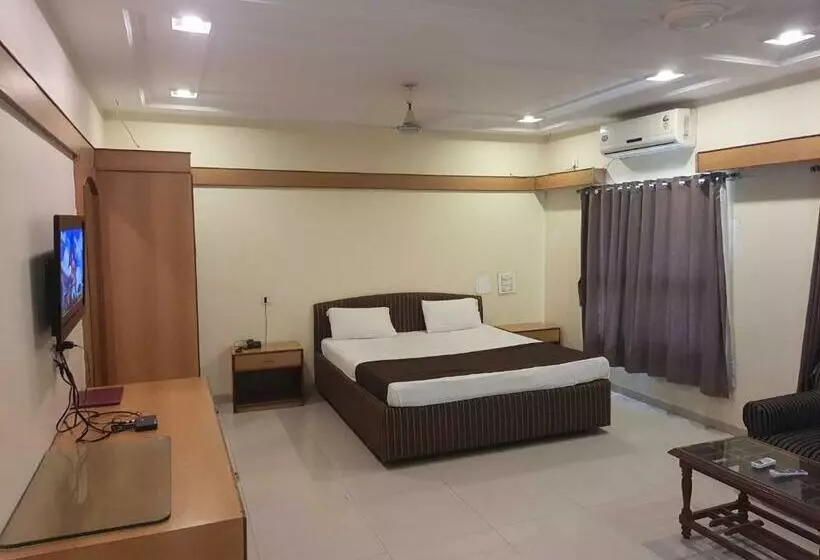 ホテル Spot On 80793g Abhay Guest House