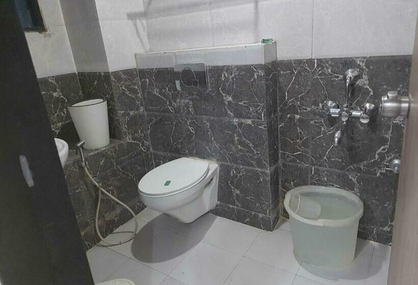 Hotel Spot On 80793g Abhay Guest House