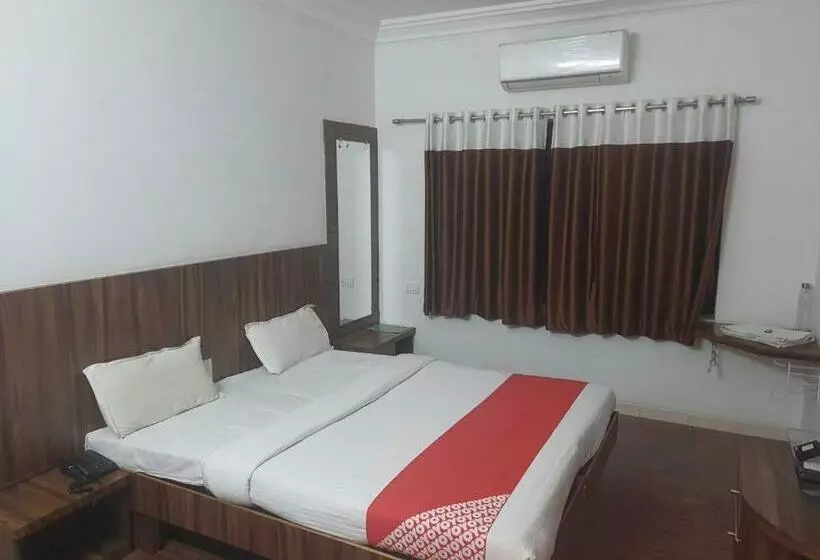 ホテル Spot On 80793g Abhay Guest House