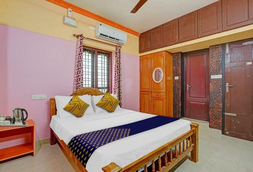 호텔 Spot On Dreams Residency