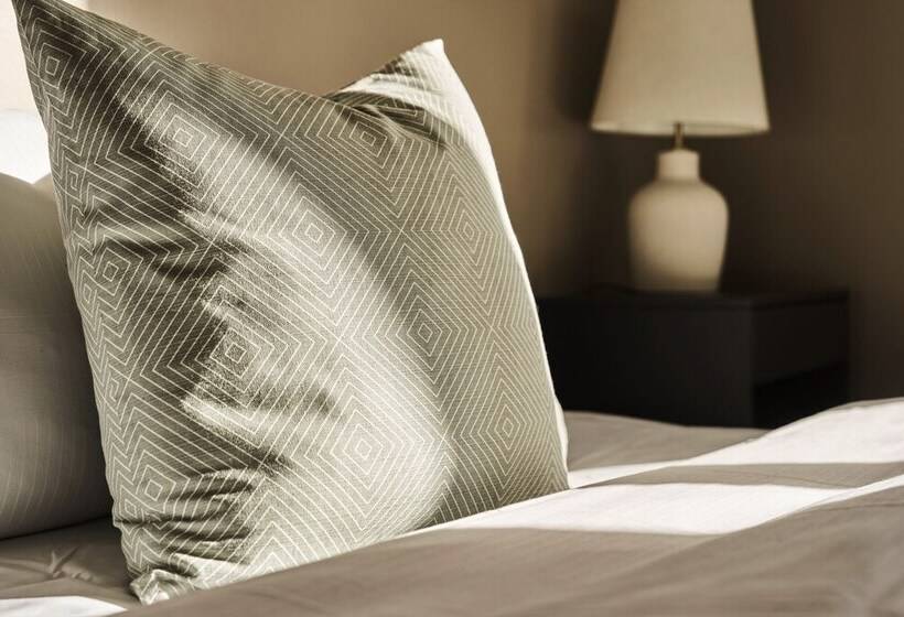 Krüger S Crib By Staysville