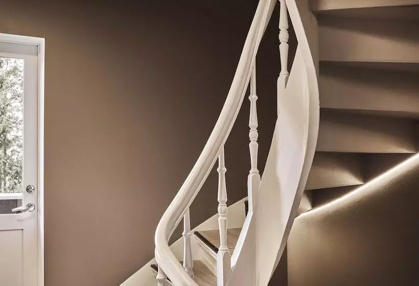 Krüger S Crib By Staysville