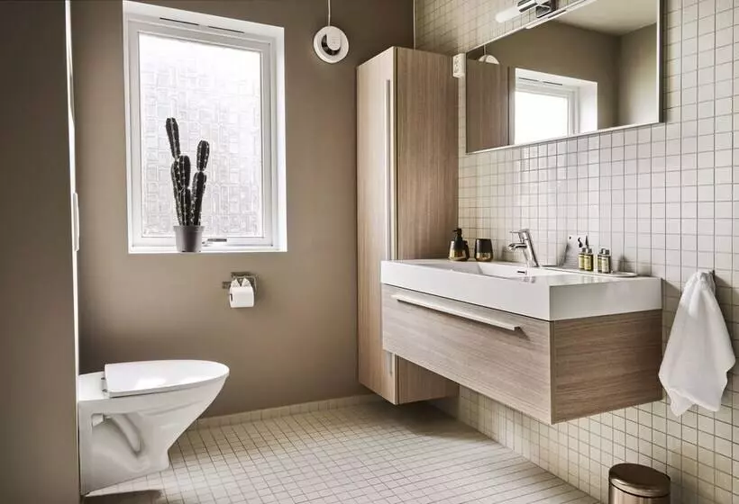 Krüger S Crib By Staysville