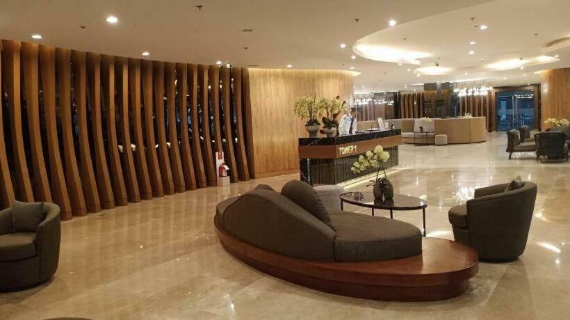 Shore Residences Moa Complex Staycation