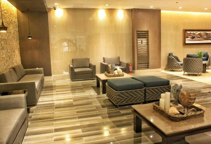 Shore Residences Moa Complex Staycation