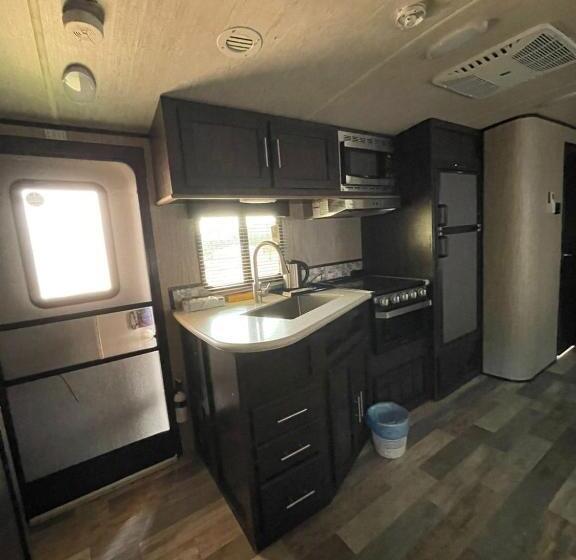 Herberge منتجع واحة الفريد للايواء السياحي بمدينة العلا