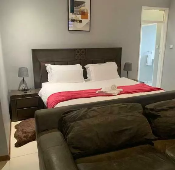 تختخواب و صبحانه Cabin 101 Guest Lodge