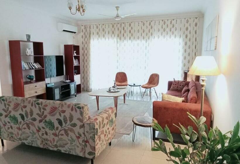 Bed and Breakfast Luho 206