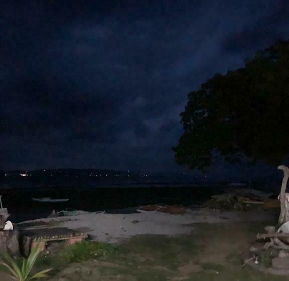 Bed and Breakfast Nitasnipahut Pamilacan Island