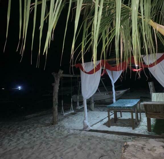 Bed and Breakfast Nitasnipahut Pamilacan Island