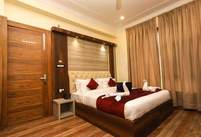 Hotel Yellow Nest Inn