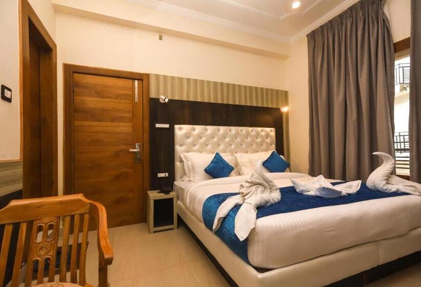 Hotel Yellow Nest Inn