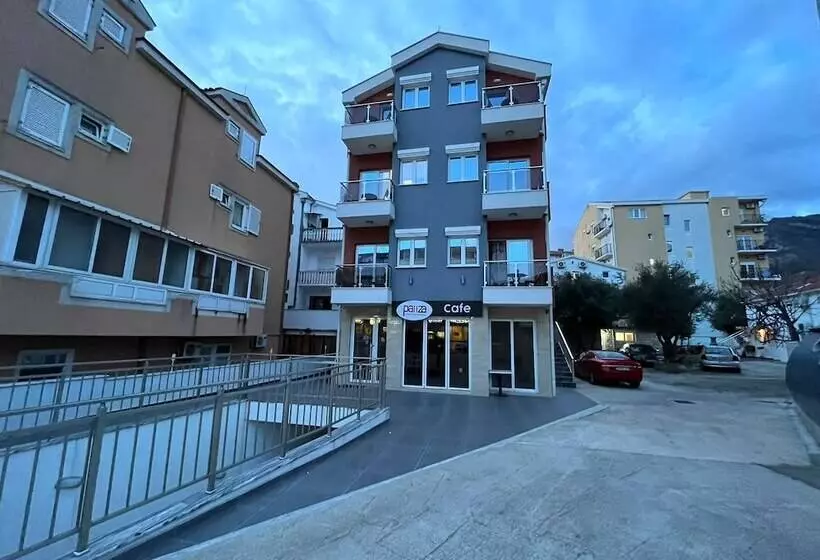 Pearl Apartments