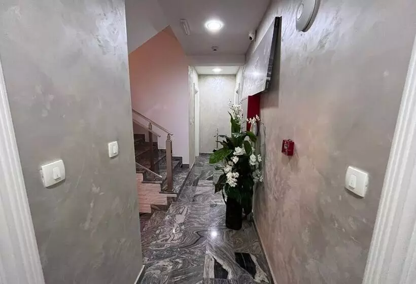 Pearl Apartments