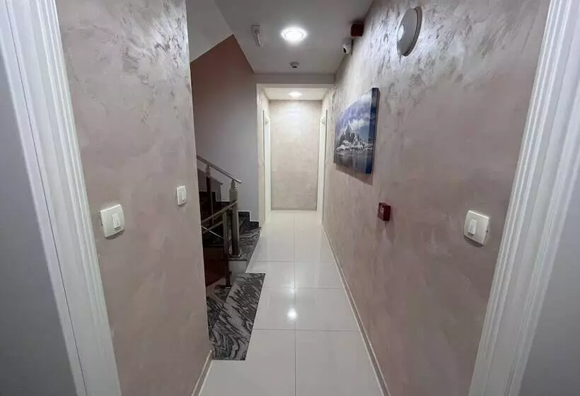 Pearl Apartments