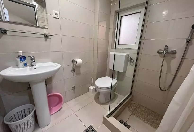 Pearl Apartments