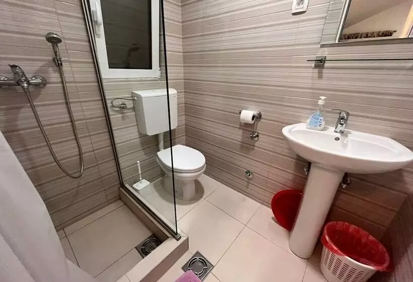 Pearl Apartments