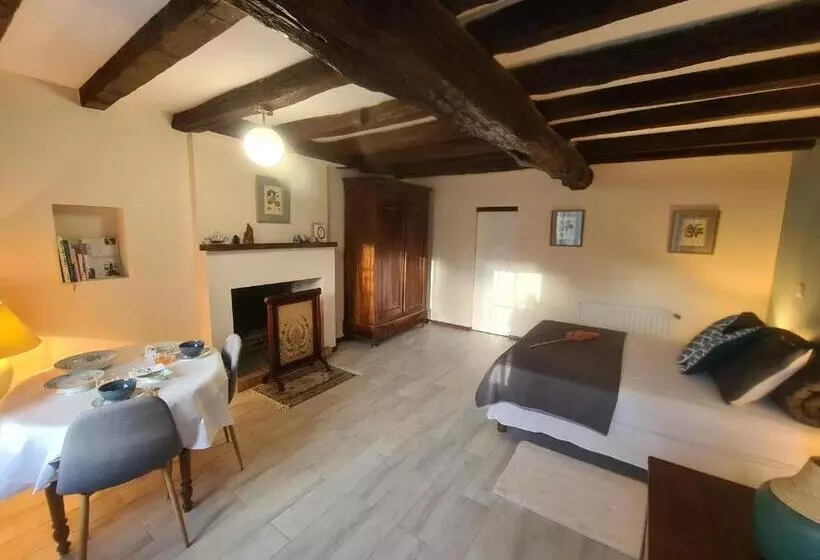 ペンション Guestroom Nohant Vic, 1 Pièce, 2 Personnes   Fr 1 591 391