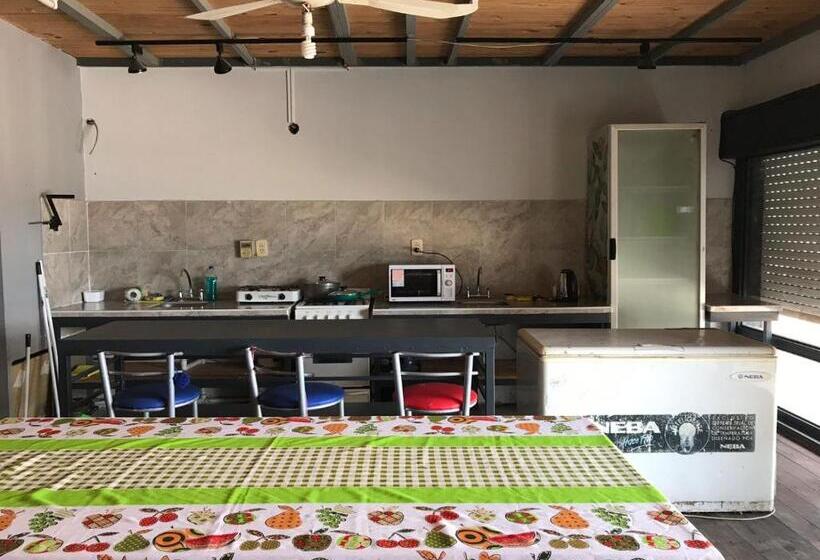 پانسیون Lapacho Hostel Salta Coliving