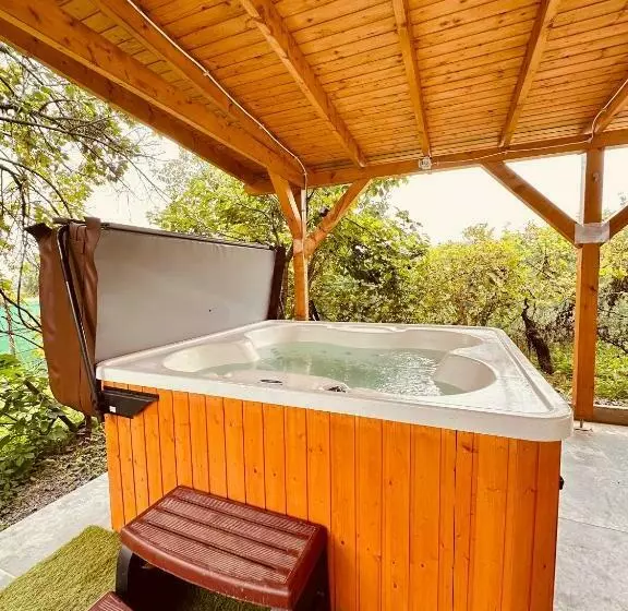 Majatalo Tenkeshegyi Házikó