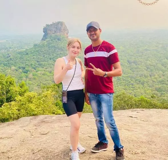 ペンション The Hutt Habarana