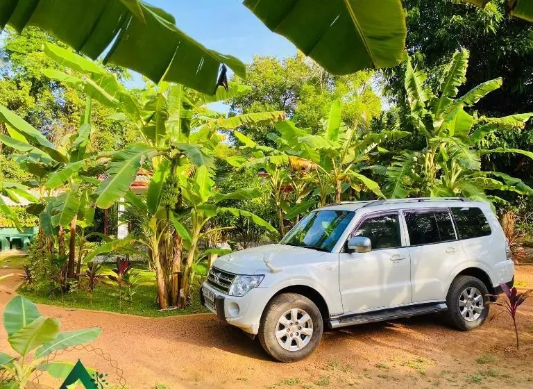 ペンション The Hutt Habarana