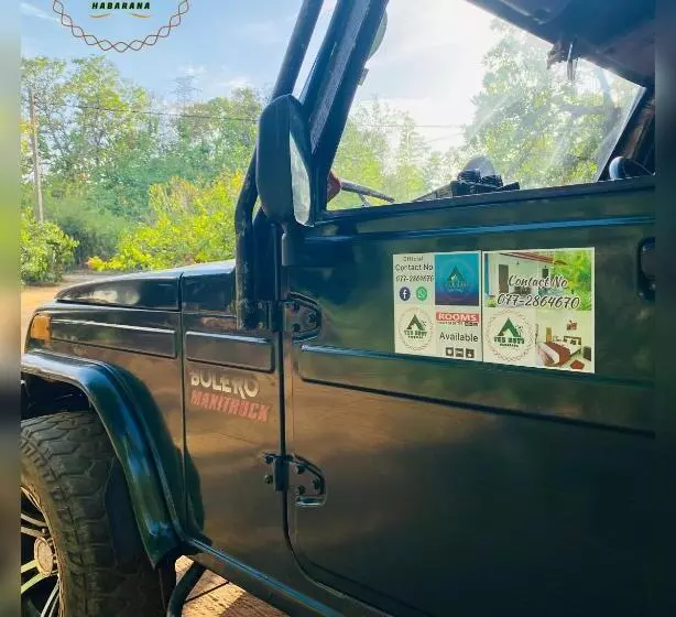 ペンション The Hutt Habarana