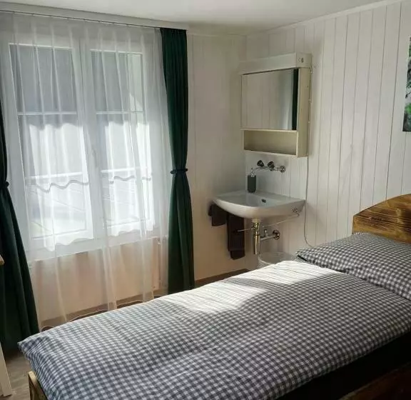 ユースホステル Gasthof Schnittweierbad