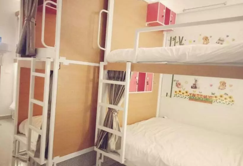 Retkeilymaja Phuketnumnoi23