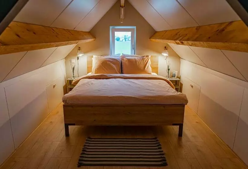 Aamiaismajoitus (B&B) Gastenverblijf De Vense Weide