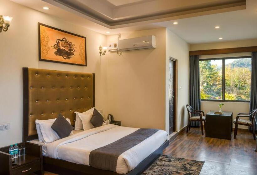 בית מלון כפרי Dee Fellows Riverside Resort