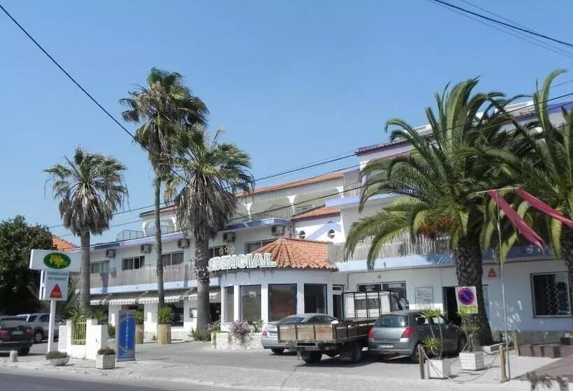 ホテル Residencial Lareira Do Pinheirinho