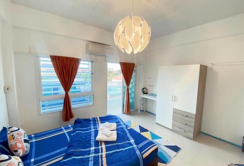 Hotel The Sunset Bangsaen