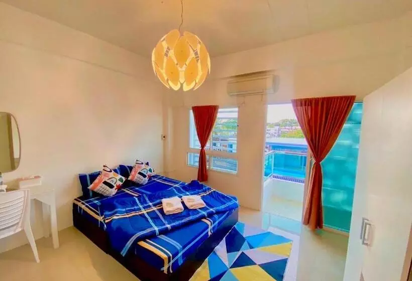 Hotelli The Sunset Bangsaen