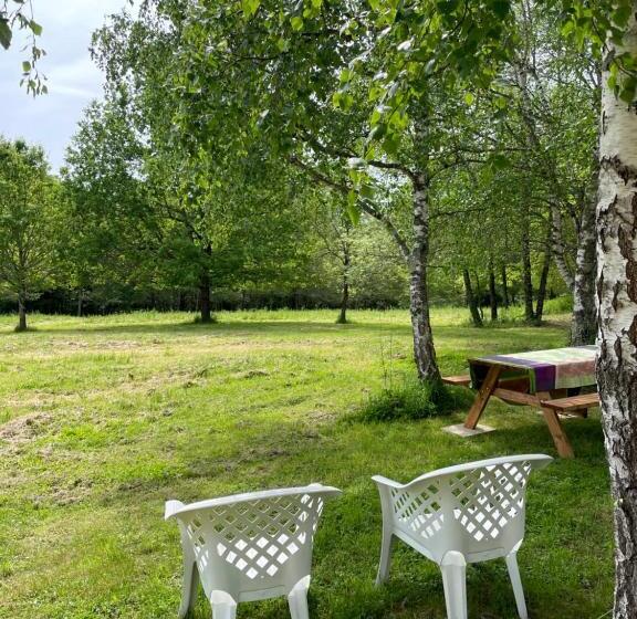 بنسيون Le Relais, La Dormance, Le Bois Dormant