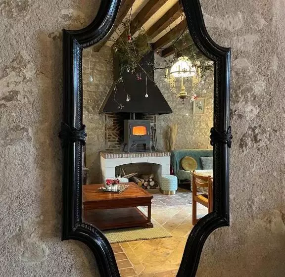 Majatalo Le Relais, La Dormance, Le Bois Dormant