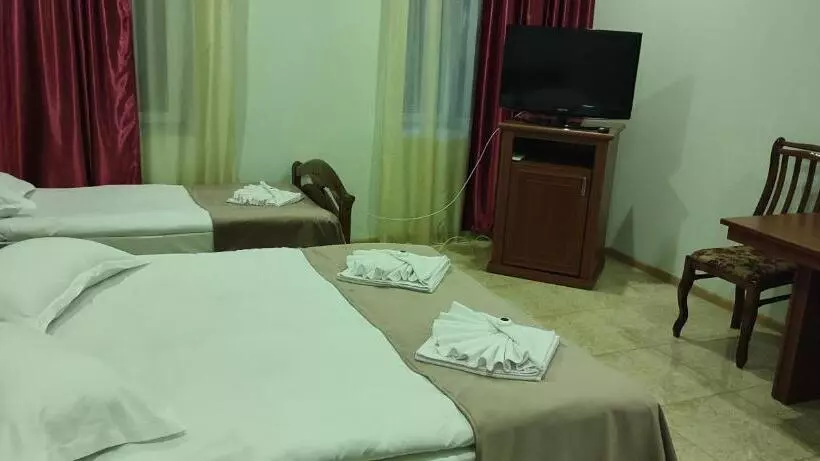 Majatalo Sweet Home Hotel Meghri