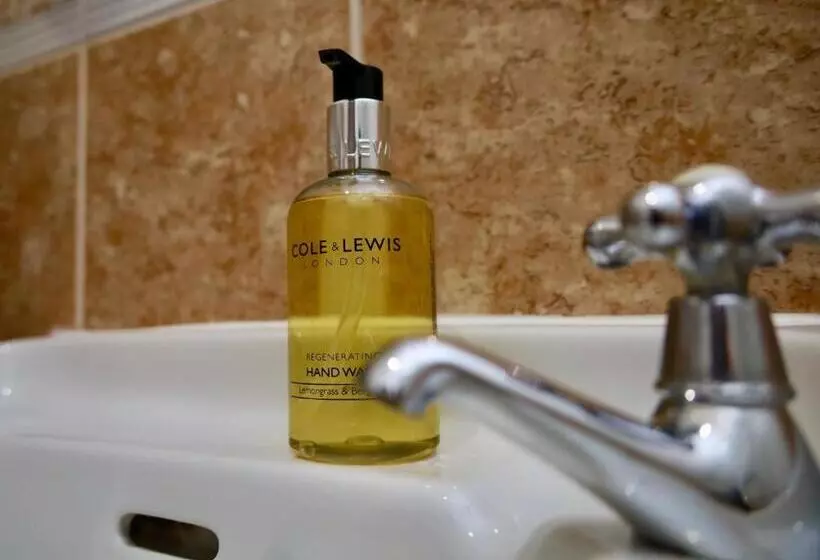 ユースホステル Sir William