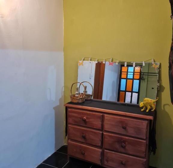 تختخواب و صبحانه Cuarto Rústico