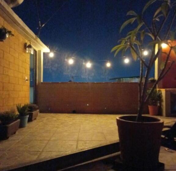 تختخواب و صبحانه Cuarto Rústico